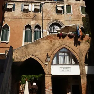 3* Gæstehus Palazzo Lion Morosini - Check In Presso Ai Santi Apostoli