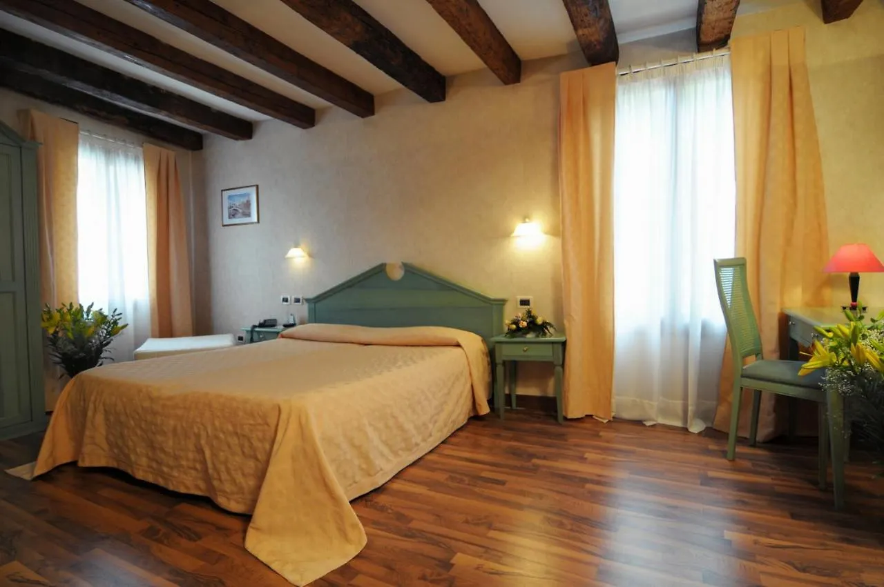 Hotel Tintoretto Venice